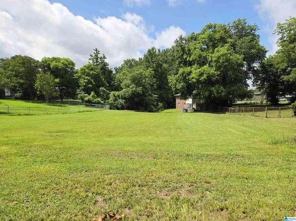 605 Oriole Ln #6, Gardendale, AL 35071