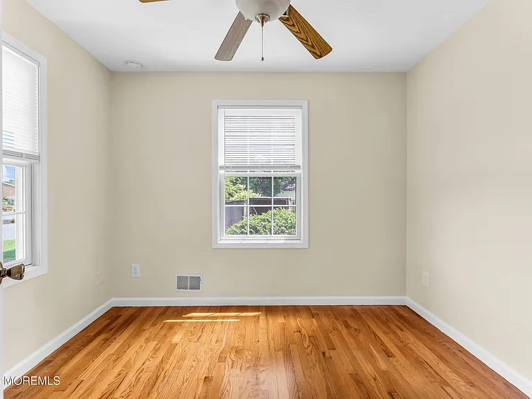 11 Cherry Tree Farm Rd #A — Photo 6