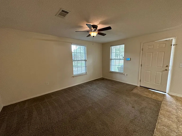 4420 Marlane Dr — Photo 2