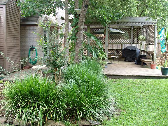 Another view of deck