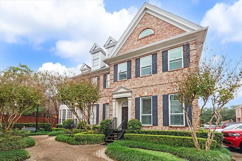 2 bed, $1,500 — Photo 3