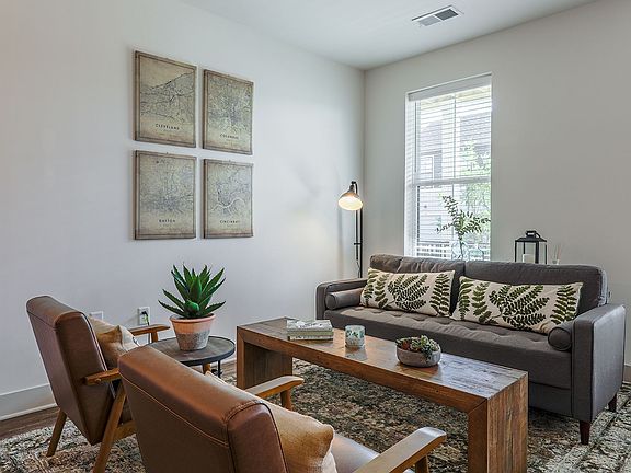 5th image of 2200 Cooley Ln #2006CL