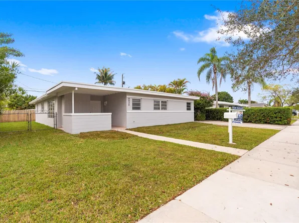 9930 SW 214th St, Cutler Bay, FL 33189