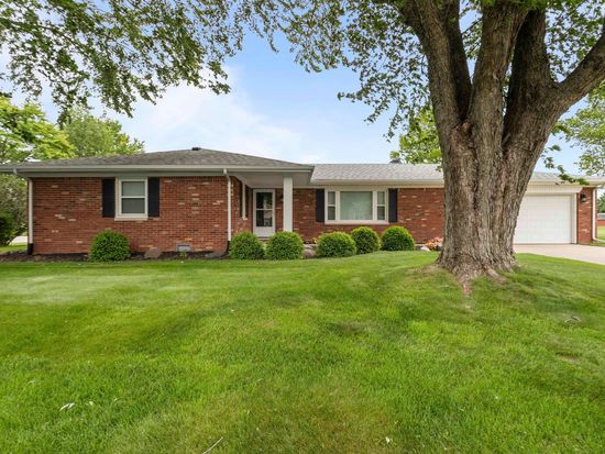 4854 E Barnett Ave, Sharpsville, IN 46068