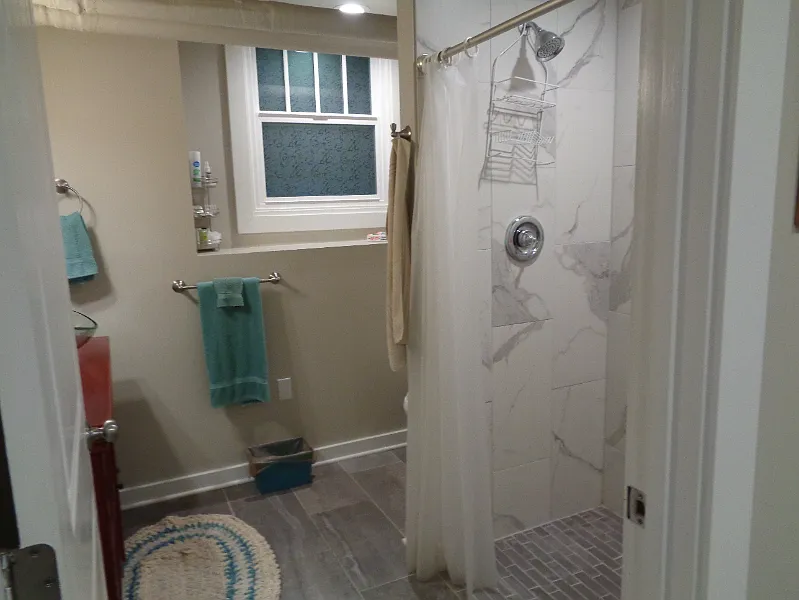 Beautiful 1 Bed 1 Bath in North Everett — Photo 4