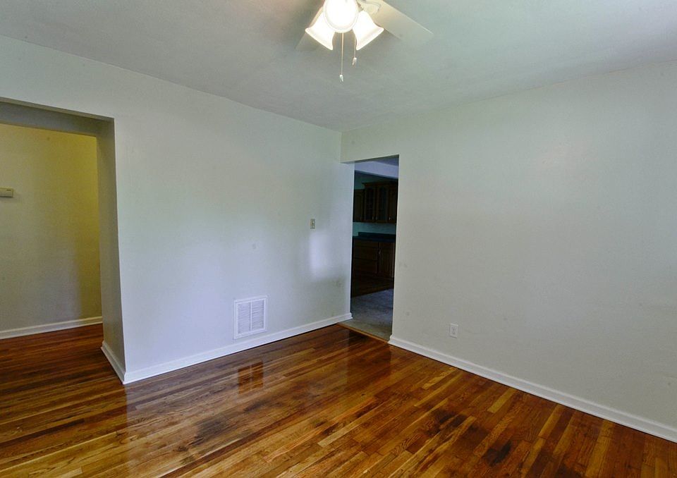 1st image of 4757 Whistler Ln