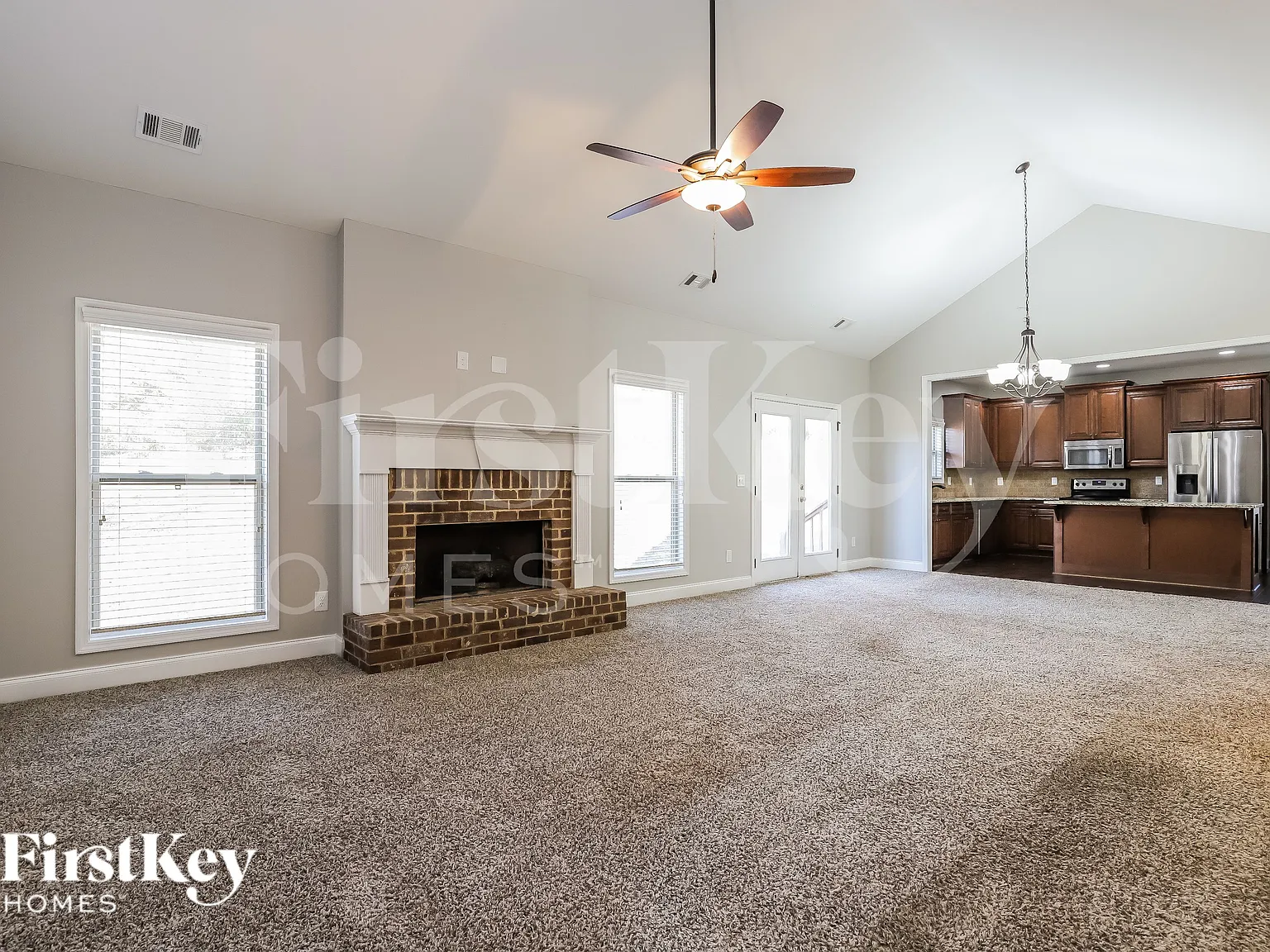 3 bed, 2.5 bath, 2358 sqft, $2,630 — Photo 4