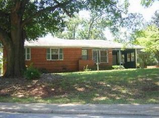 5583 Phillips Dr, Forest Park, GA 30297