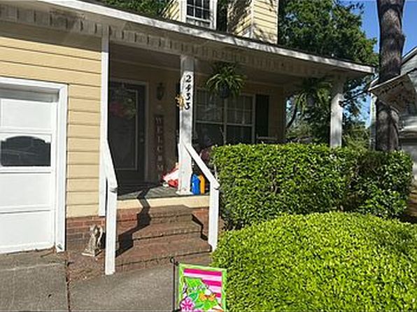 2433 Deodara Dr