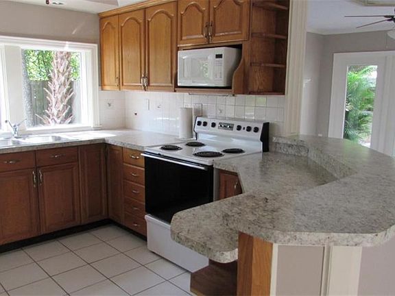 3rd image of 3422 Glocca Morra Dr