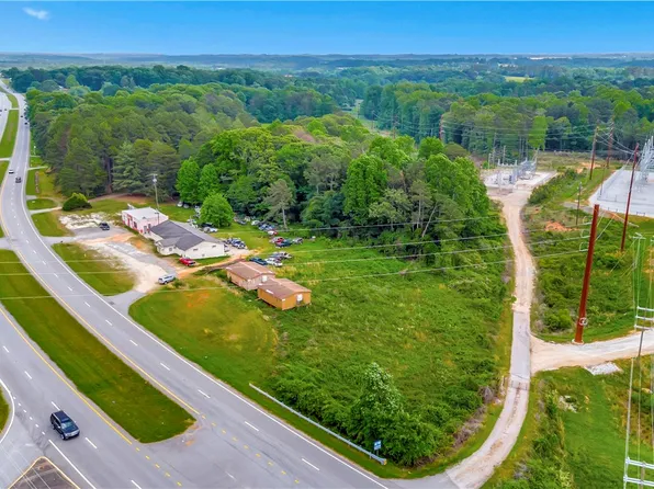 2613 Sandifer Blvd, Westminster, SC 29693