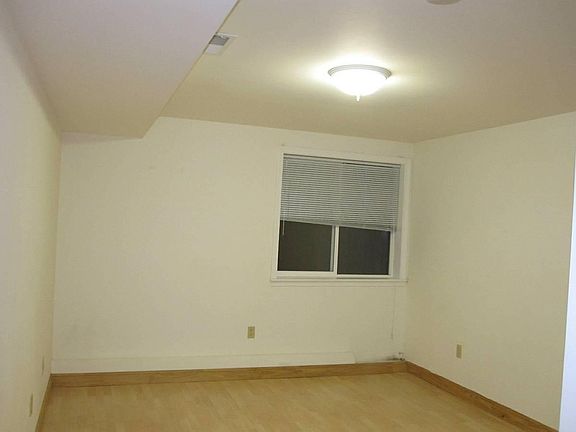 5th image of 2310 28th Ave #2