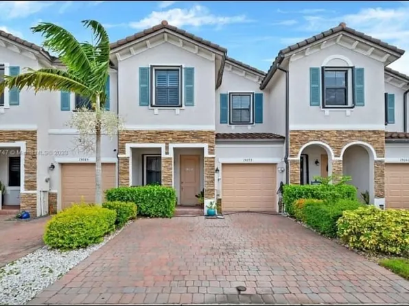 15073 SW 119th Ln, Miami, FL 33196