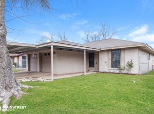 1926 Deerhurst Ln, Houston, TX 77088
