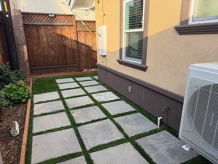 2280 Samaritan Dr #2 — Photo 8