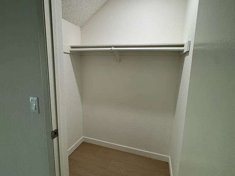 1670 Manning Ave #102 — Photo 4