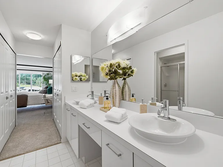 Aldingbrooke Apartments — Photo 16