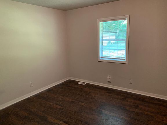 2nd image of 5940 Florence Ave #0