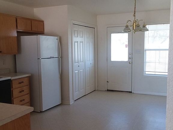 4th image of 3507 Westwood Dr #A