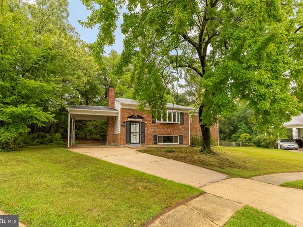 8513 Carrollton Pkwy, Hyattsville, MD 20784