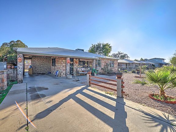3rd image of 2131 E Violet Dr