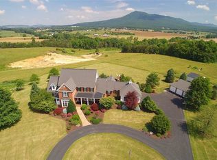 1132 Three Springs Rd, Mc Gaheysville, VA 22840