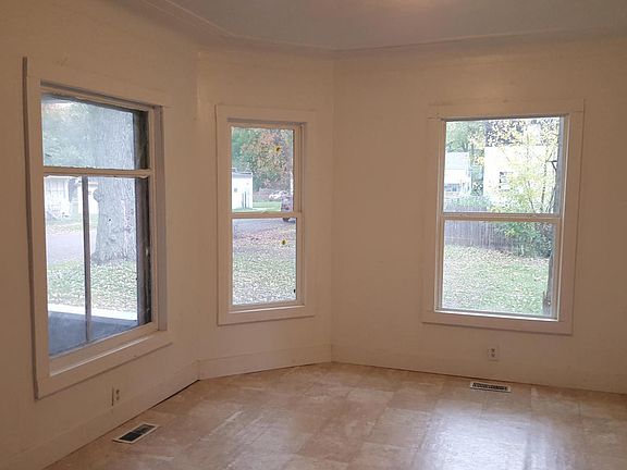 4th image of 517 Bosker Ave