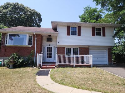 20 Marilynn Street, East Islip, NY, 11730
