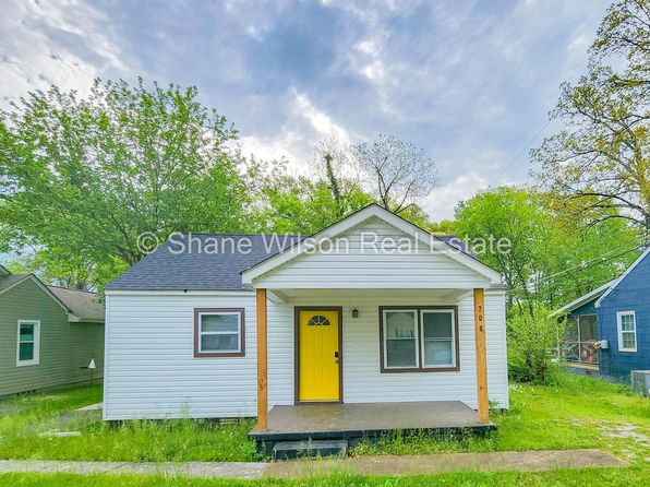 700 N Moore Rd