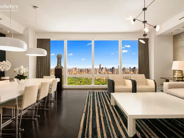 25 Columbus Cir, New York, NY 10019