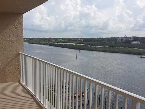 2nd image of 19451 Gulf Blvd APT 717