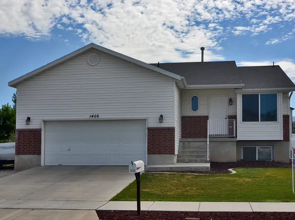 1456 N 2275 W, Clinton, UT 84015