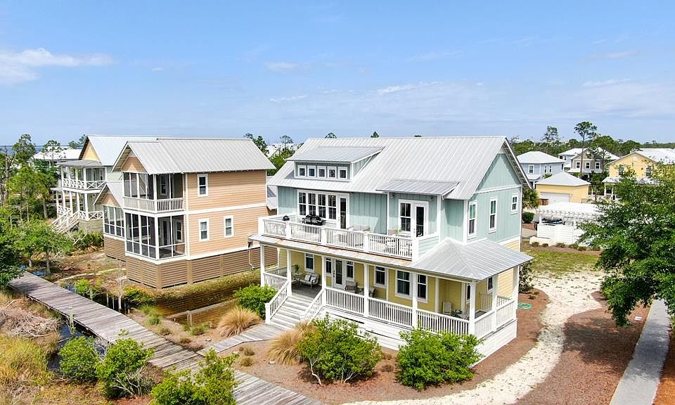 1st image of 102 Goldfish Ct