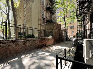 240 E 28th St #1, New York, NY 10016