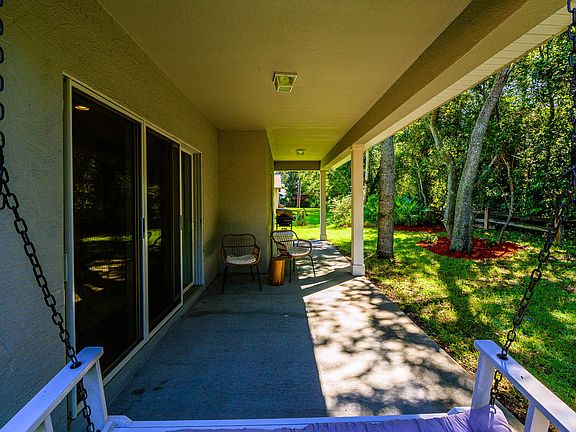 4th image of 44 Bluebird Ln
