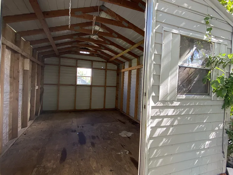 9870 Nicaragua Dr — Photo 24