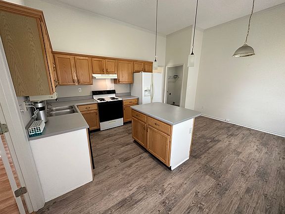 5th image of 7627 Mineral Crest Cir S