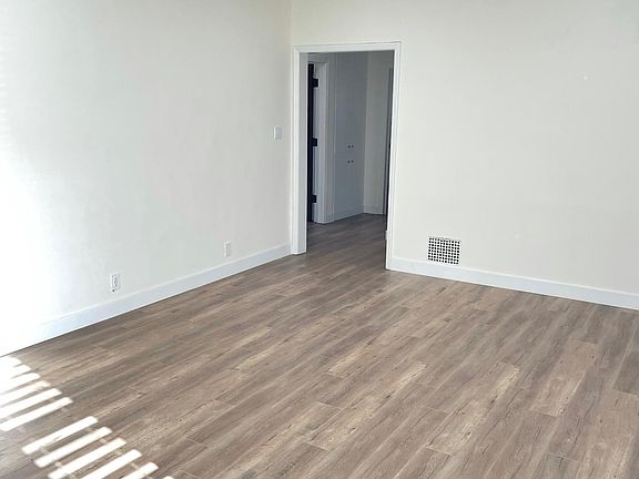 4th image of 8620 W 3rd St