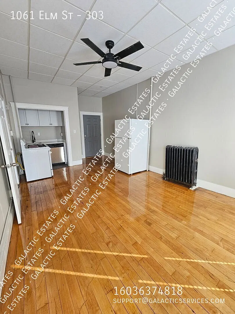1061 Elm St — Photo 1