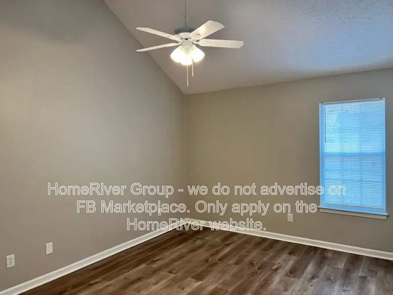 7052 Foxhall Dr — Photo 8