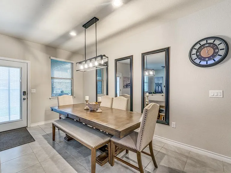 5921 Lehman Way — Photo 7