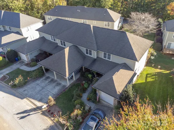 16 Aberdeen Dr, Arden, NC 28704