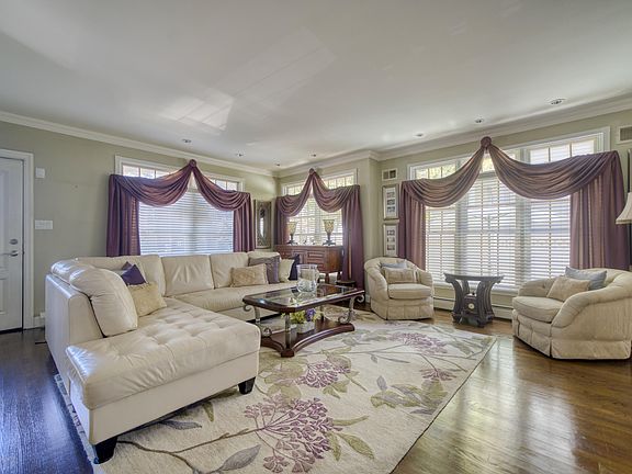 5th image of 134 W Cedarview Ave
