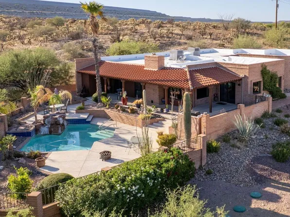 2360 S Camino Del Sol, Green Valley, AZ 85622