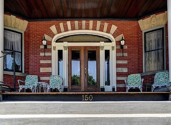 3rd image of 150 Stratford Ave #1