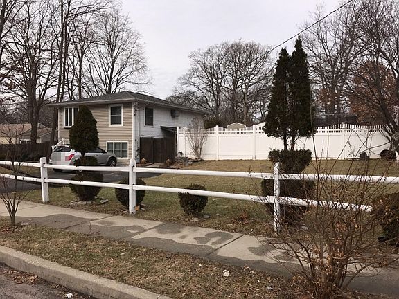 3rd image of 75 Johnson Ave