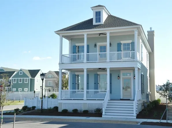 9666 23rd Bay St, Norfolk, VA 23518