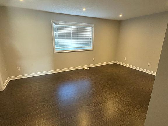 4th image of 309 Brisdale Dr