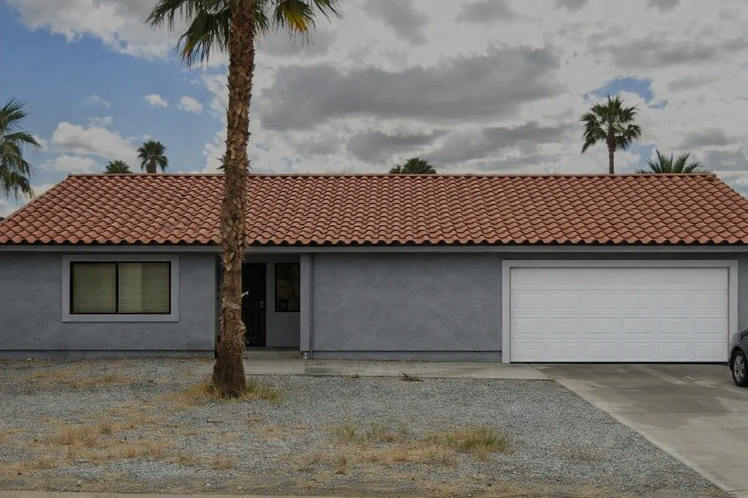 3 bed, 1317 sqft, $2,200 — Photo 1