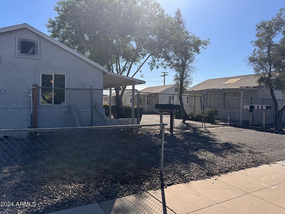 1st image of 1545 W Roosevelt Street